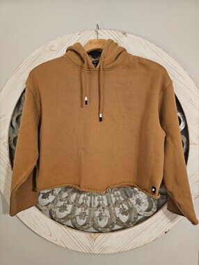 Fundamental Coast Cropped Hoodie